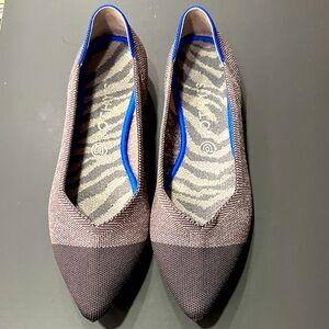 Rothy's Two-Tone Brown Pointed Knit Flats with Blue Trim